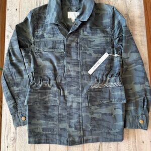 Caslon woman’s Nordstrom camo jacket size M NWT